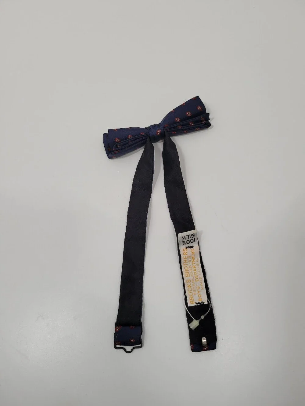 Vtg BROOKS BROTHERS Navy Blue Red Print 100% Silk Boys Bow Tie Made In USA
